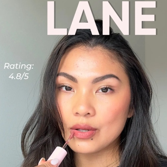 GLOSSIER G Suit Soft Touch Lip Creme LANE - Picture 4 of 12
